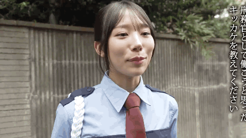 【尾崎えりか】受刑者たちのセンズリ一斉顔射！無表情な聖母が導くザーメン更生 GIF画像