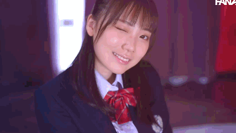 デビュー1周年だよん コスプレ4本番10発顔射スペシャル！！ 石川澪 美少女に一斉大量顔射GIF画像